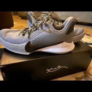 Nike Kobe Mamba Fury Basketball Shoes